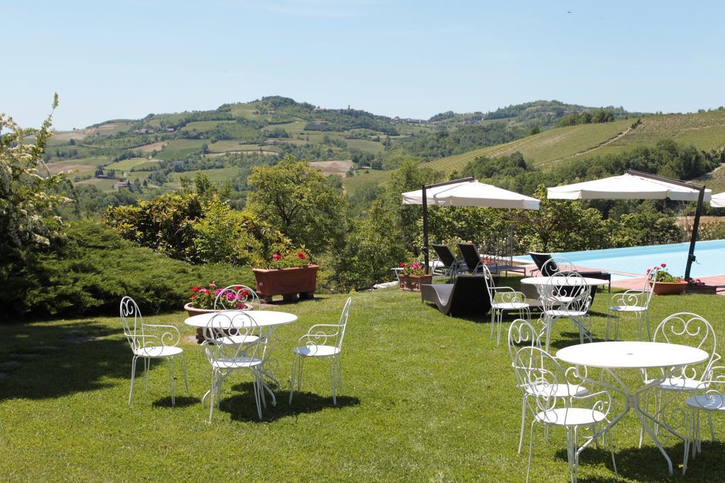 La Maragliana Aparthotel Castel Rocchero Eksteriør bilde