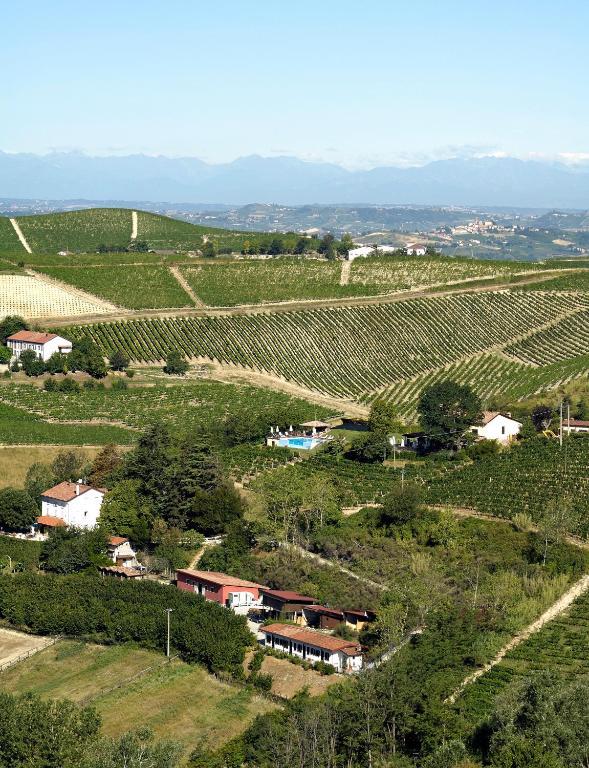 La Maragliana Aparthotel Castel Rocchero Eksteriør bilde