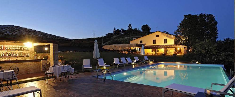 La Maragliana Aparthotel Castel Rocchero Eksteriør bilde